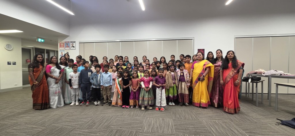 Chennai Tamil School students, teachers and families at the Independence Day celebration